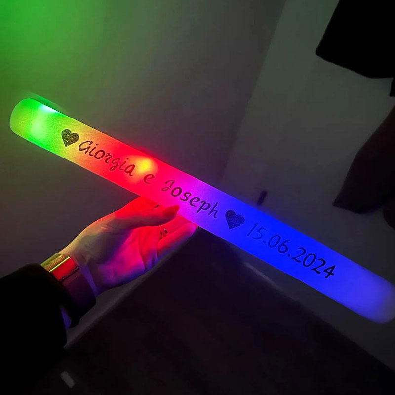 30 LED Leuchtende Schaumstoffs – Flashing Led Foam Sticks Party Bewertung und Preis